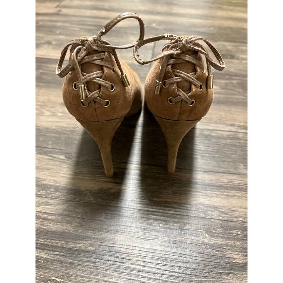 Nine West Zulma Taupe Suede 4” Heels Women’s Size 8M Lace-Up Back Stiletto Pumps - Picture 4 of 7